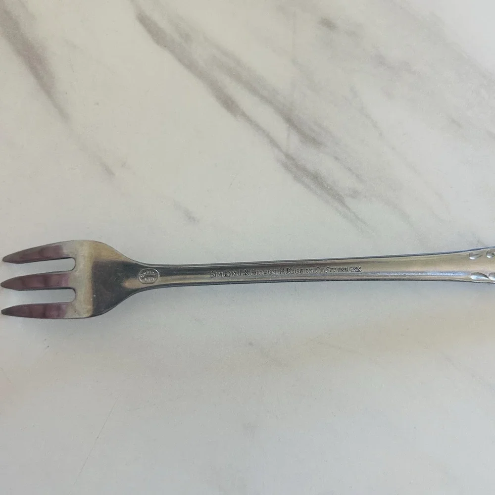 Vintage Oneida‎ Ltd Cocktail Fork Stainless Homestead Simeon & George